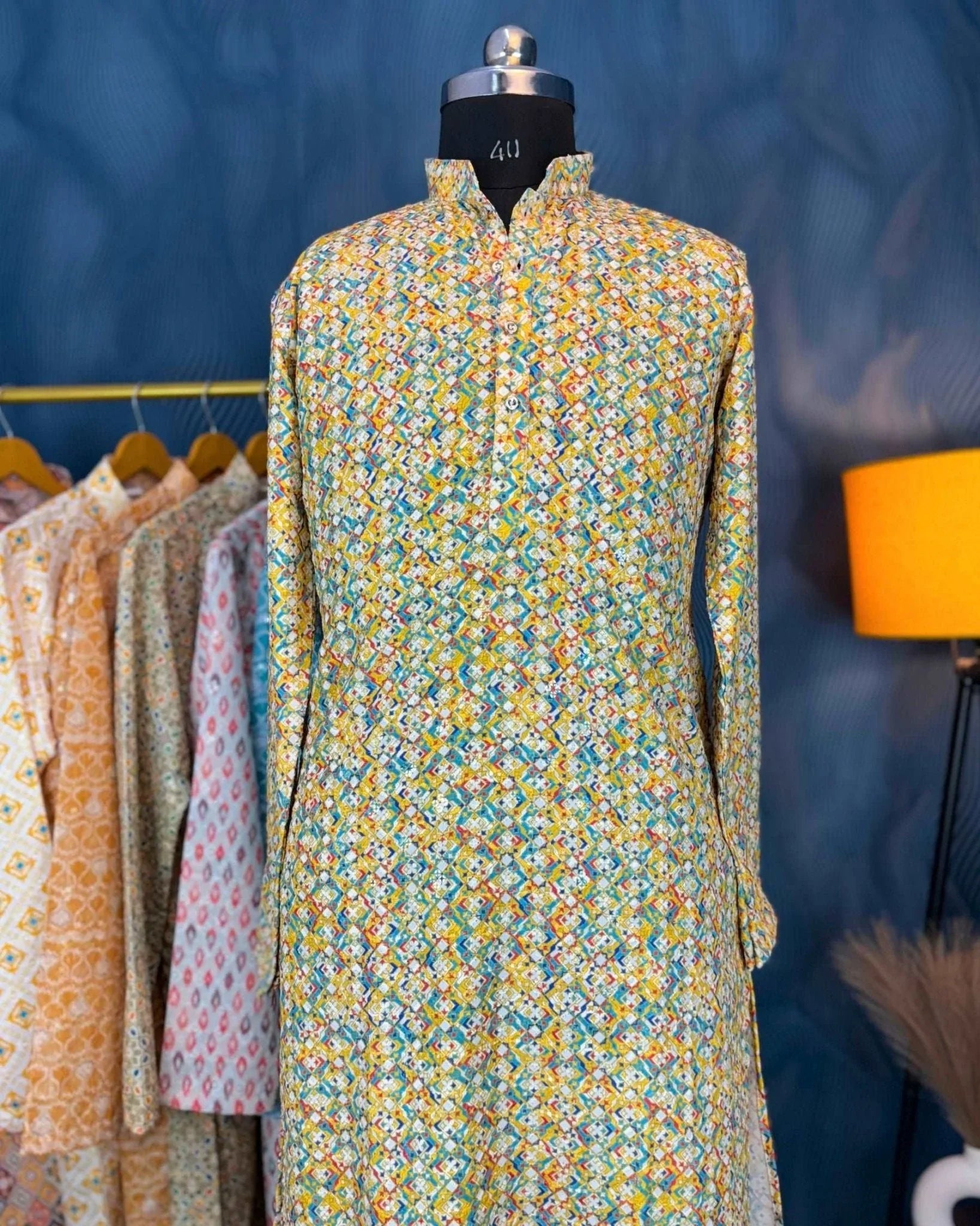 Classic Carvings Printed Lucknowi Kurta - Jaipuri Crown