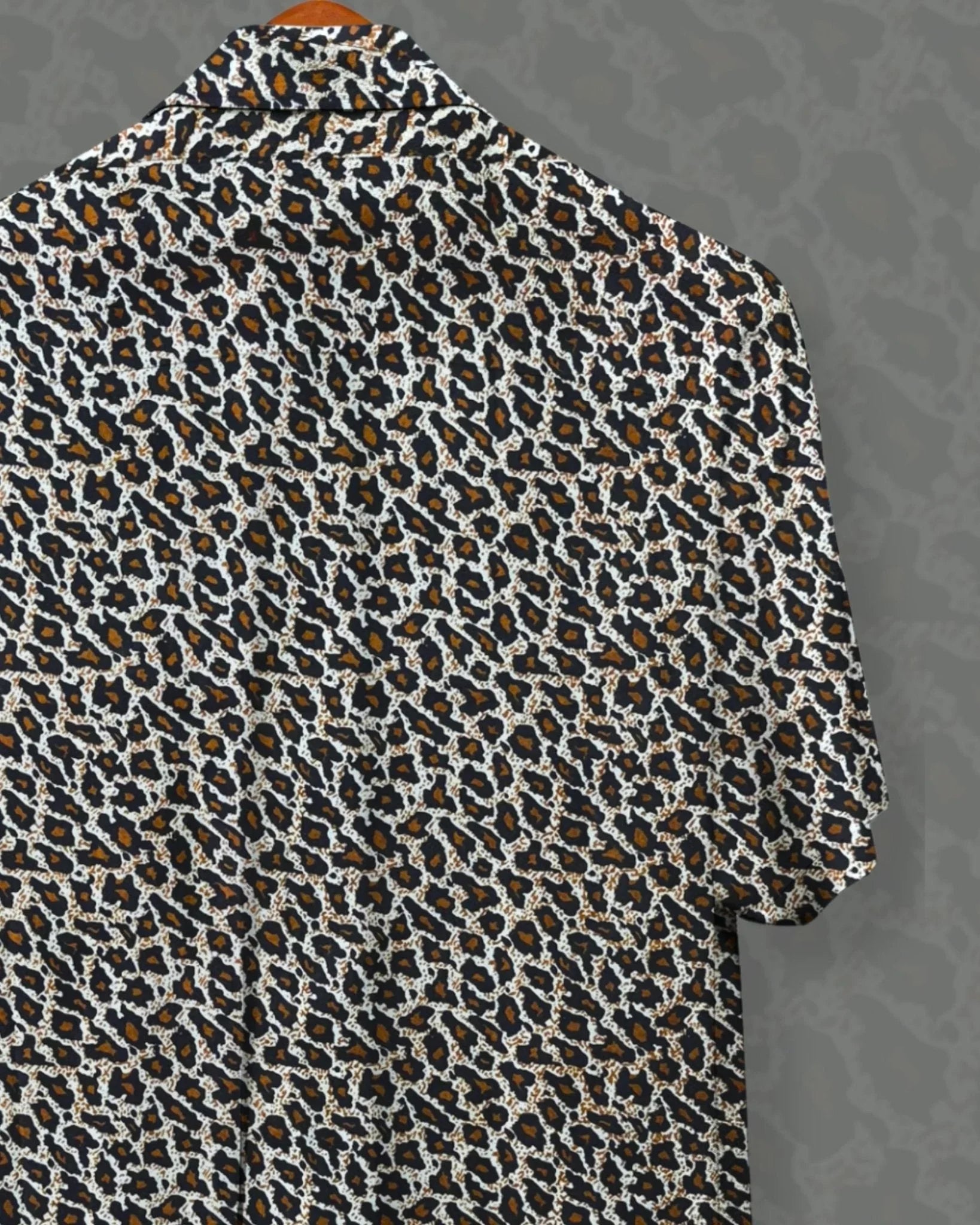 Jungle Noir – 100% Sanganeri Cotton Half Sleeve Shirt - Jaipuri Crown