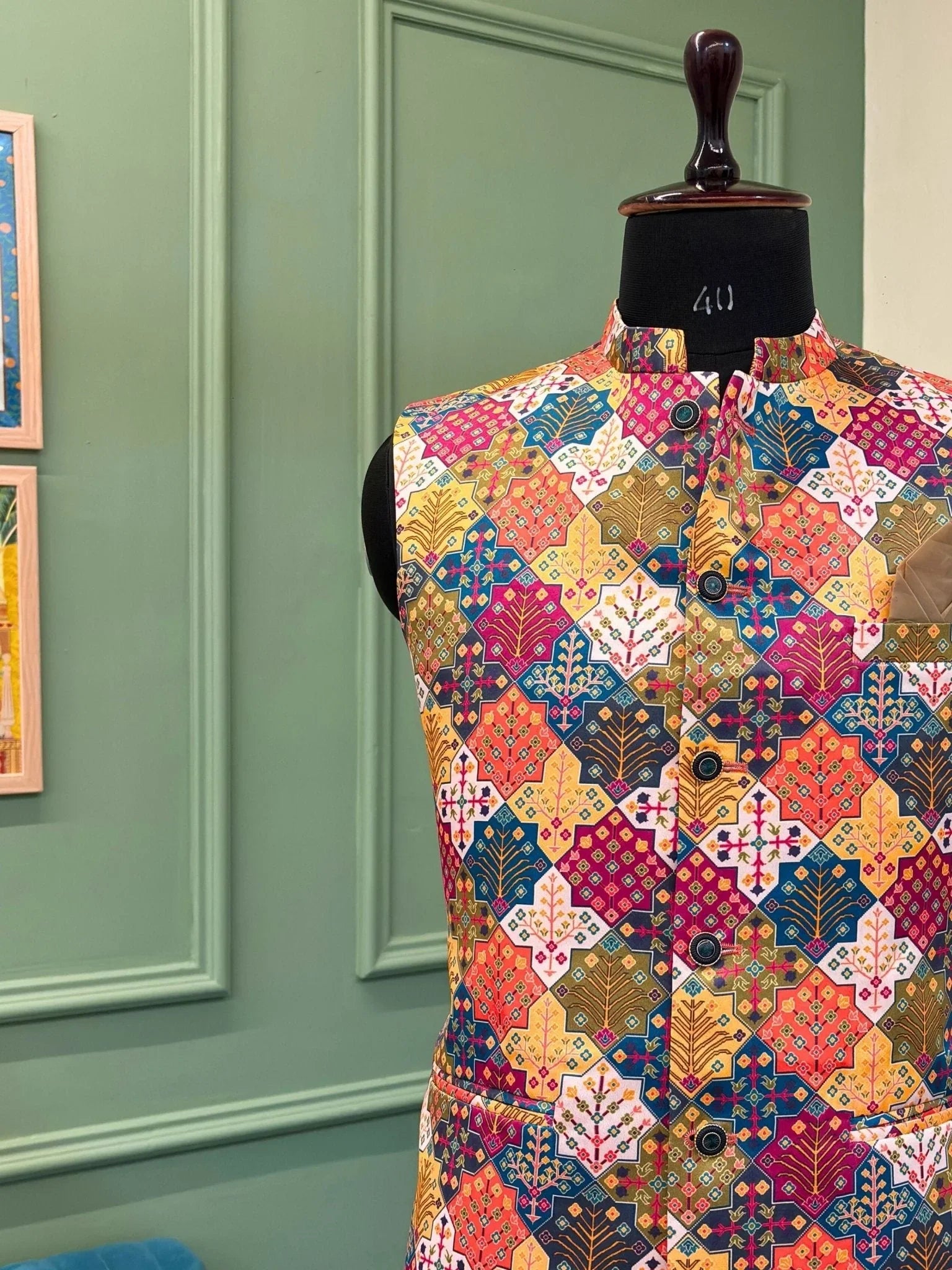 Modern Elegance Modi Jacket - Jaipuri Crown