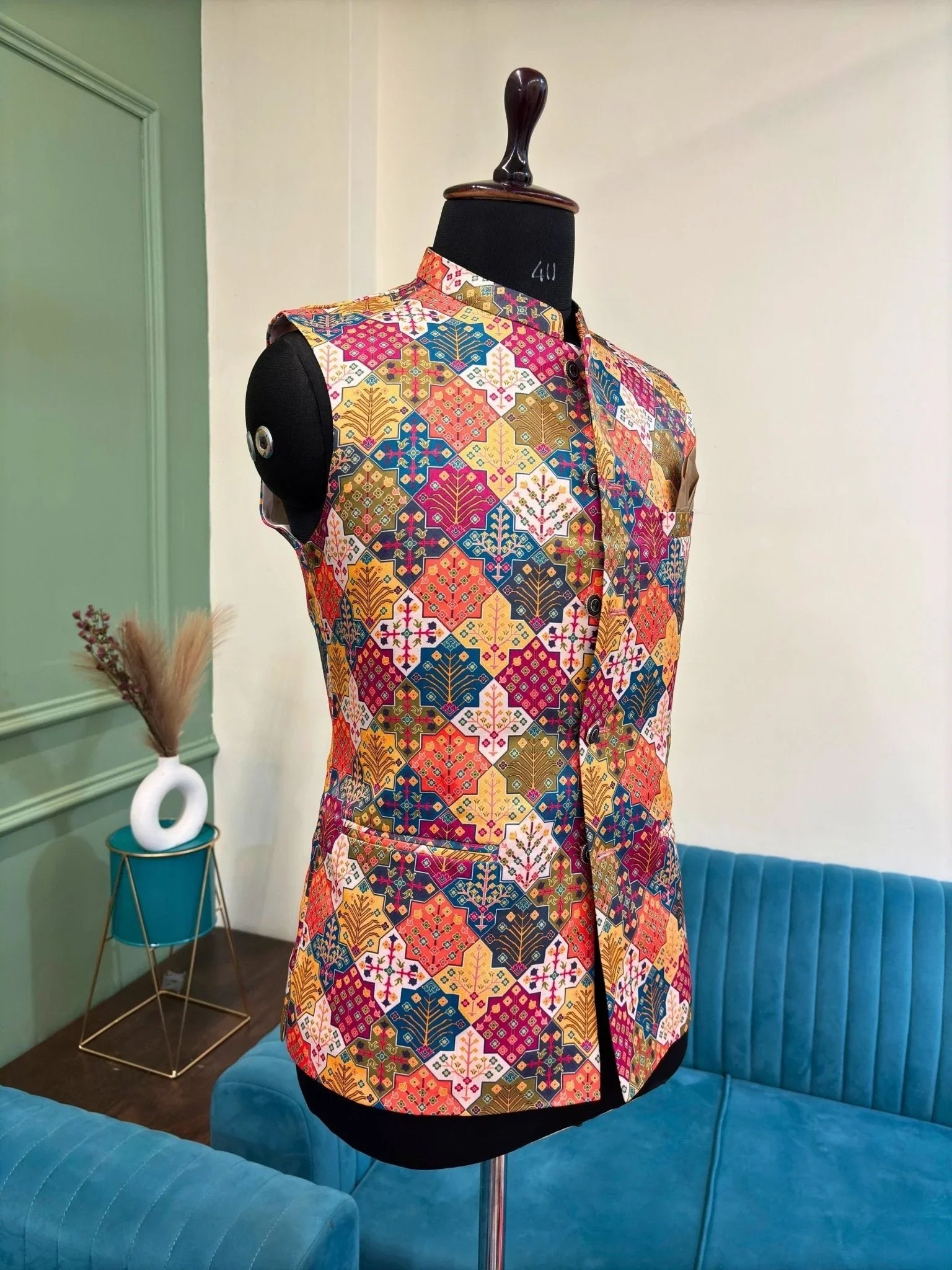 Modern Elegance Modi Jacket - Jaipuri Crown