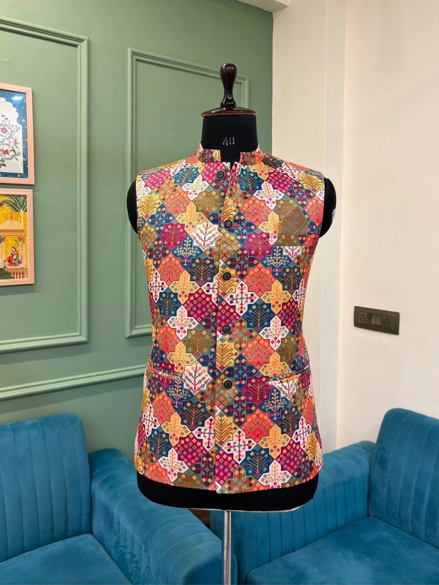 Modern Elegance Modi Jacket - Jaipuri Crown