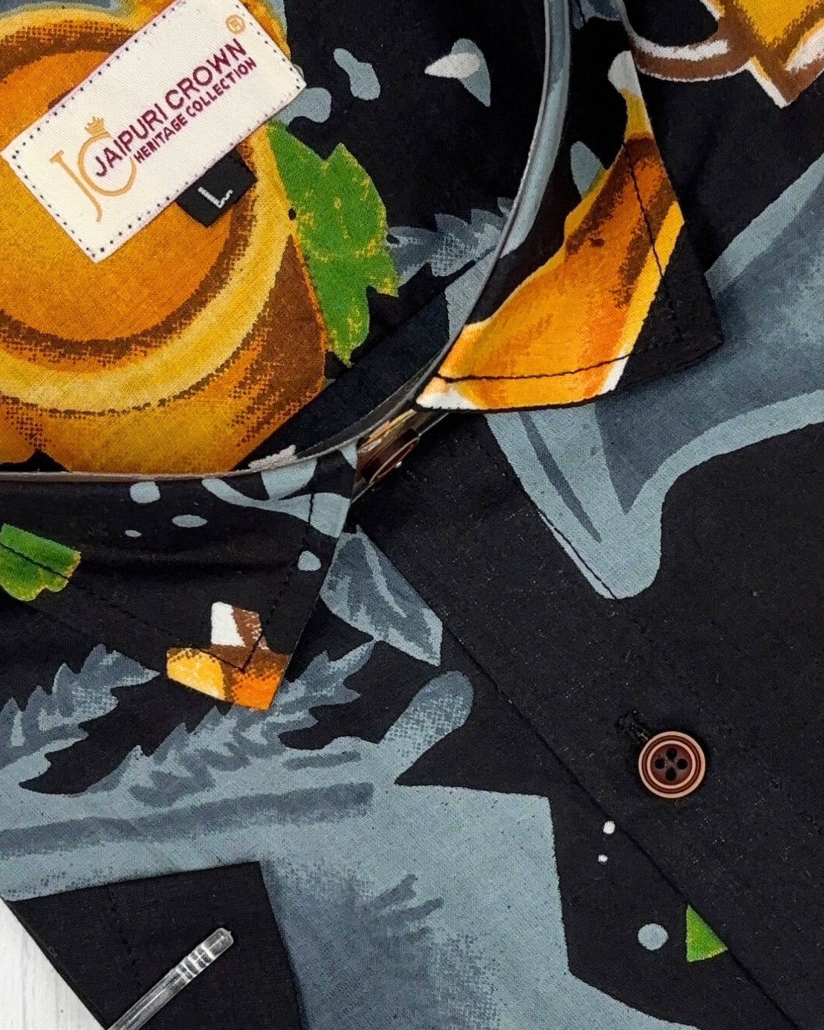 Whiskey Vibes - Jaipuri Crown