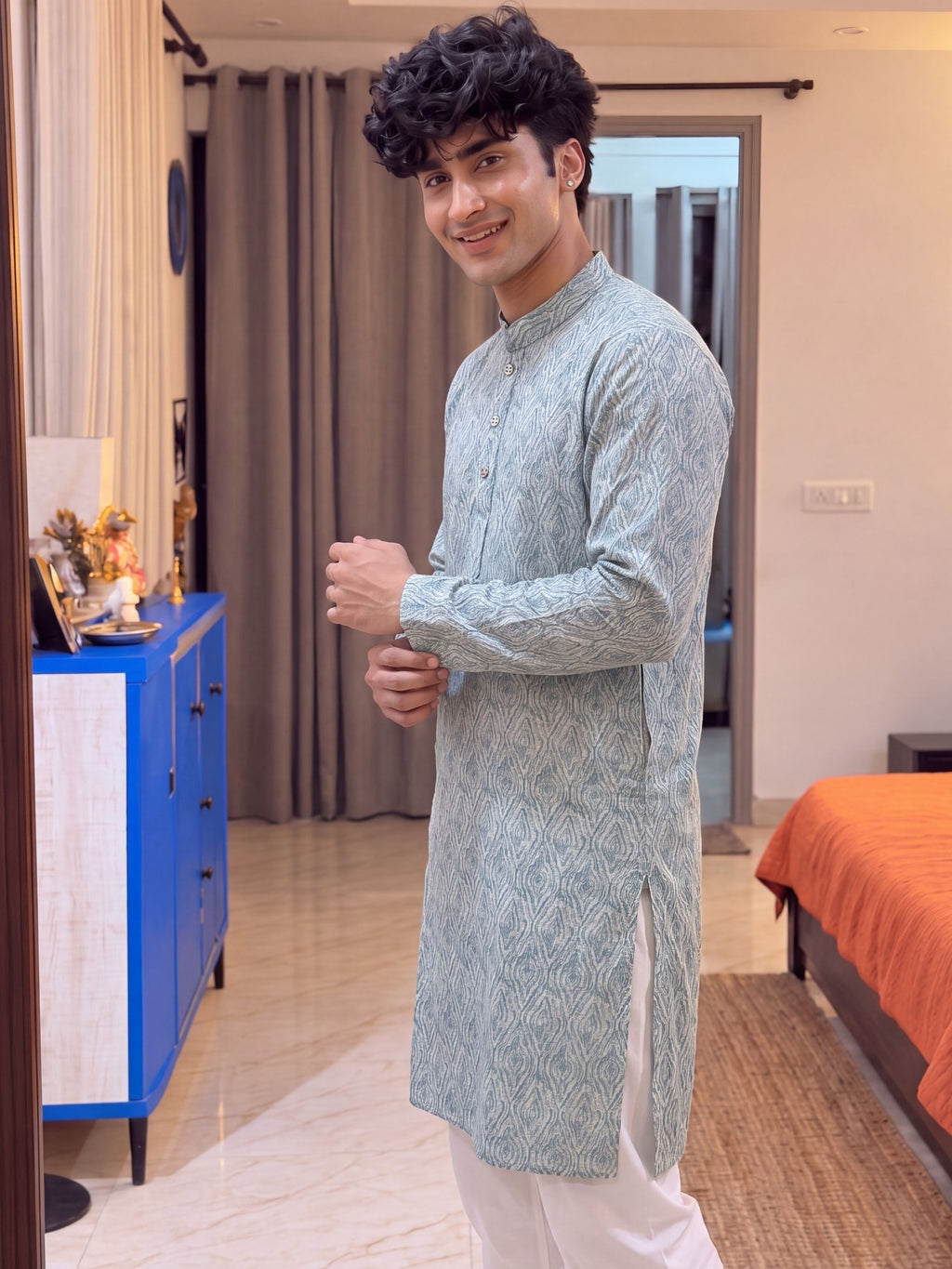 Turquoise Abstract – Printed Long Kurta