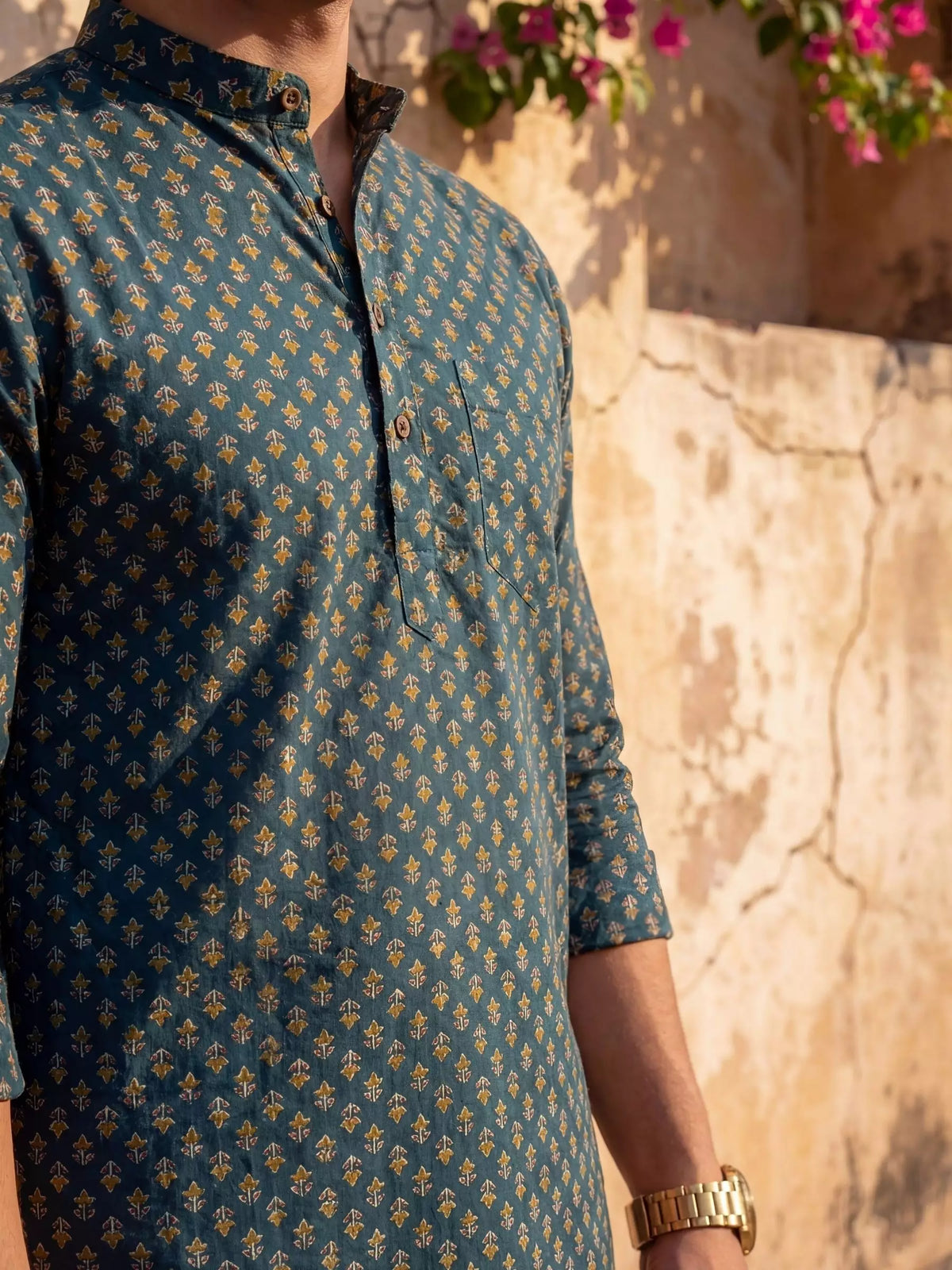 Golden Bloom – Printed Cotton Short Kurta
