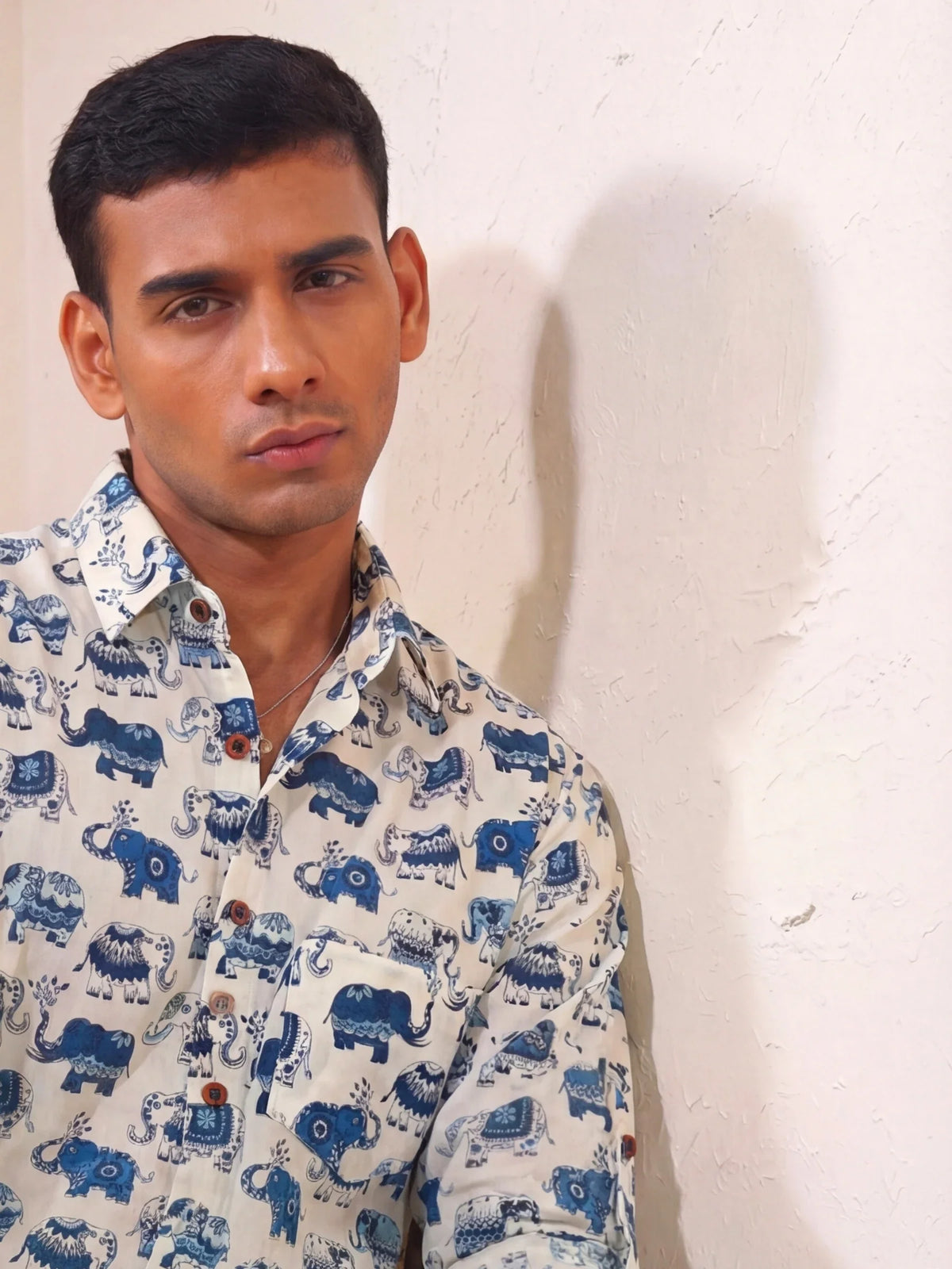 Teapot Tales – Printed Cotton Full Sleeve in Blue & White