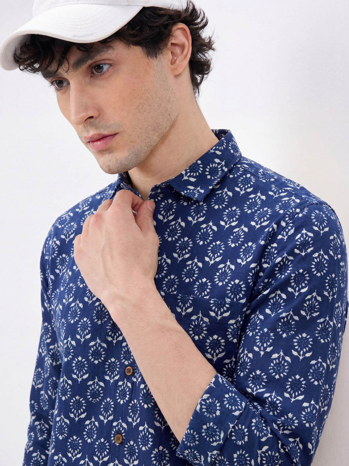Floral Fusion – Printed Cotton Full Sleeve in Blue & White