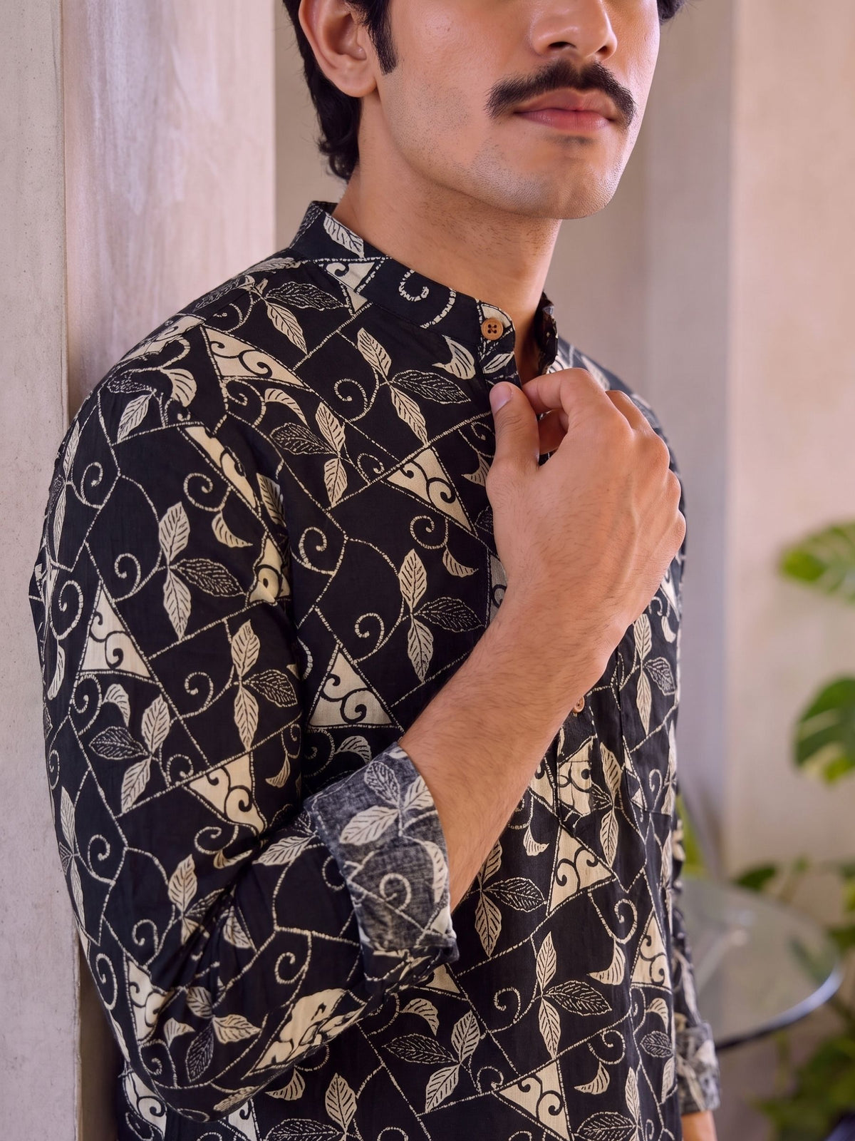 Leafy Elegance – Printed Cotton Short Kurta