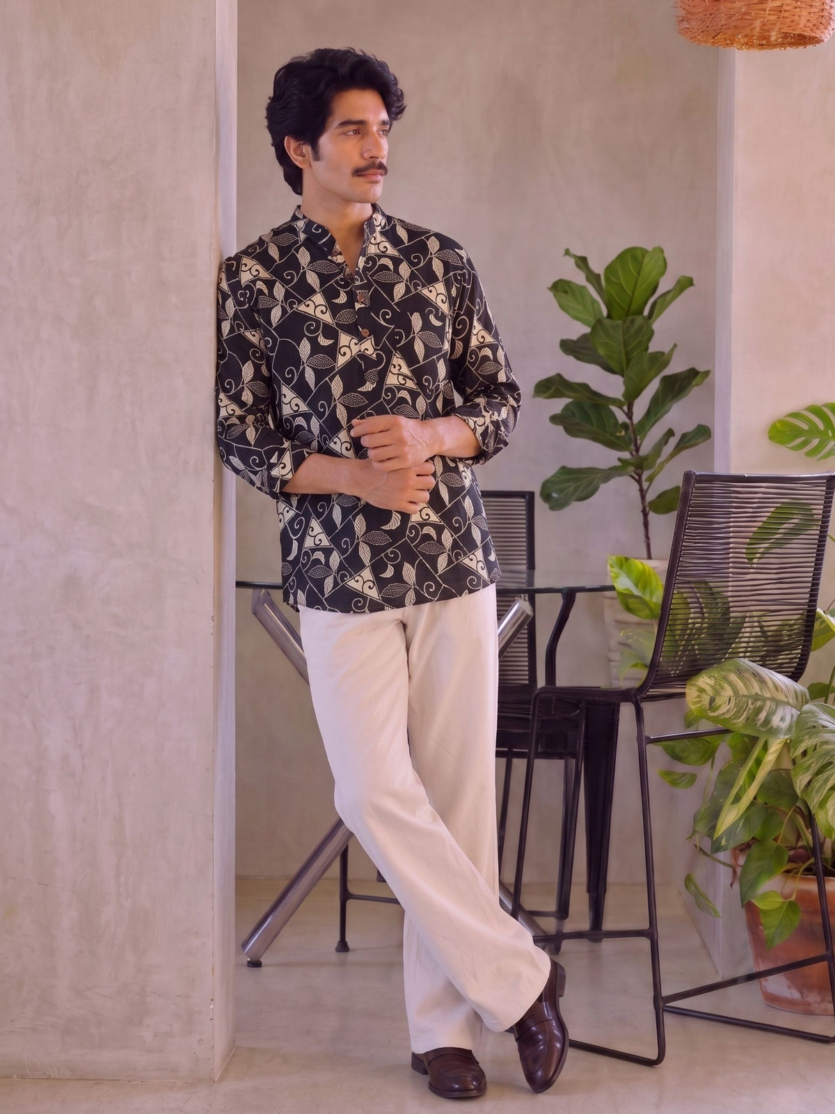 Leafy Elegance – Printed Cotton Short Kurta