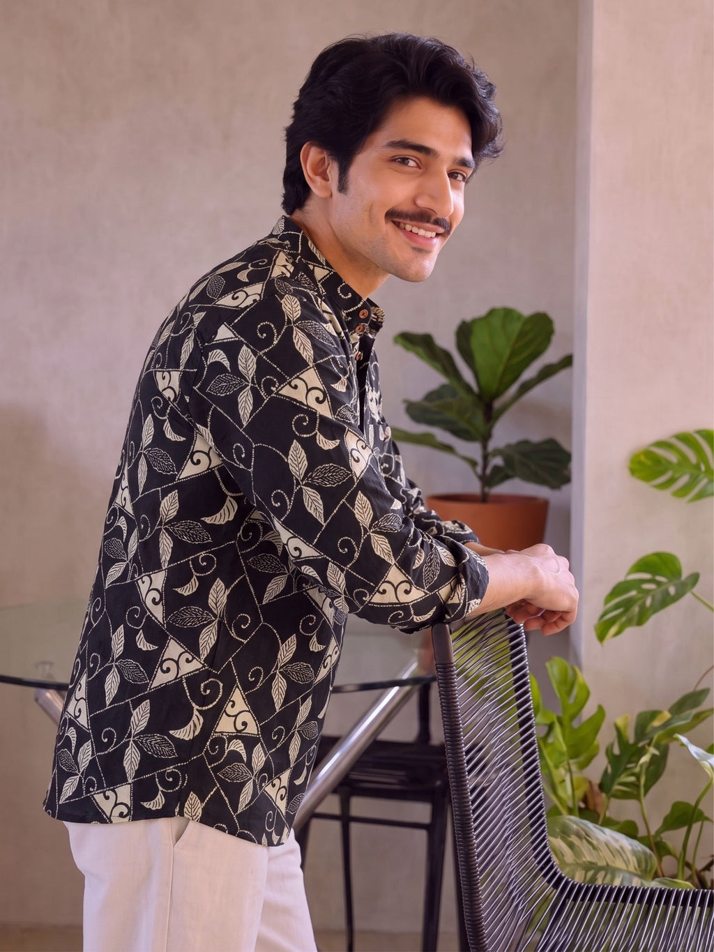 Leafy Elegance – Printed Cotton Short Kurta