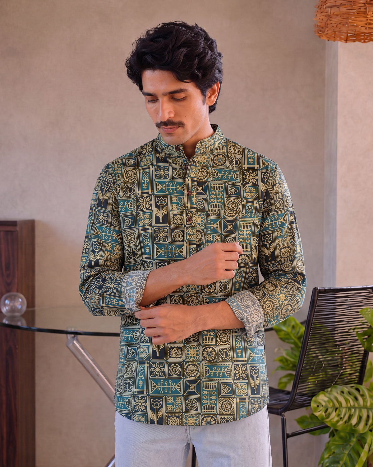 Heritage Vibes – Printed Cotton Short Kurta