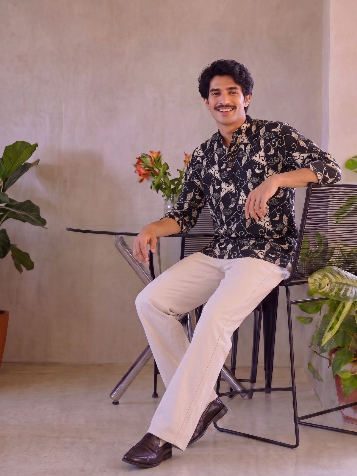 Leafy Elegance – Printed Cotton Short Kurta