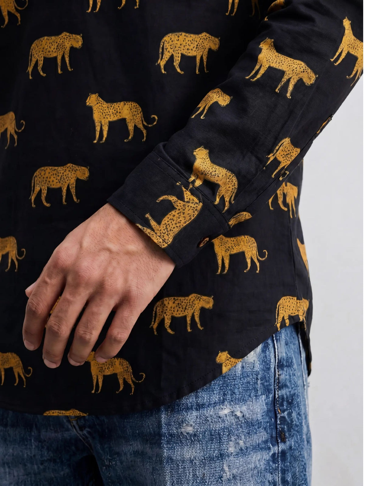 Bold Tigers – Plus Size Printed Cotton Short Kurta