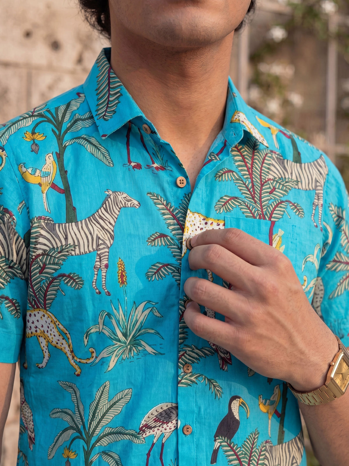 Tropical Vibes – Printed Cotton Half Sleeve Shirt