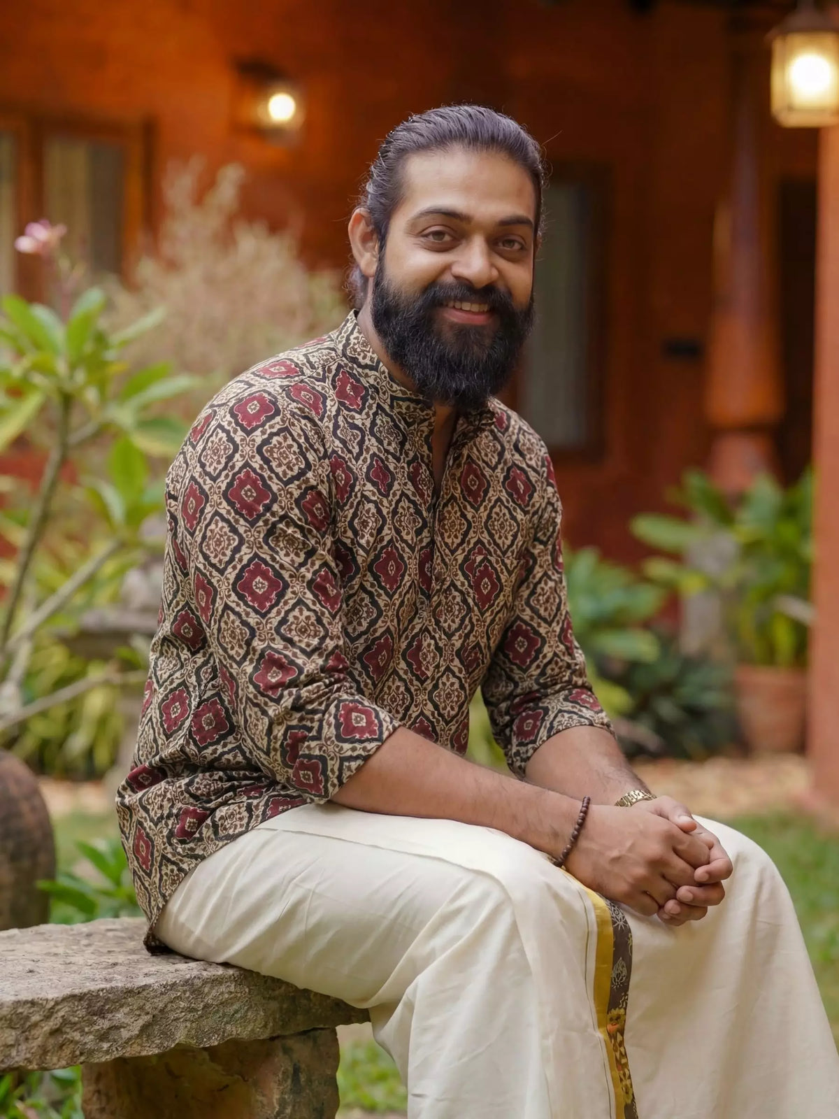 Elegant Diamond – Printed Cotton Short Kurta