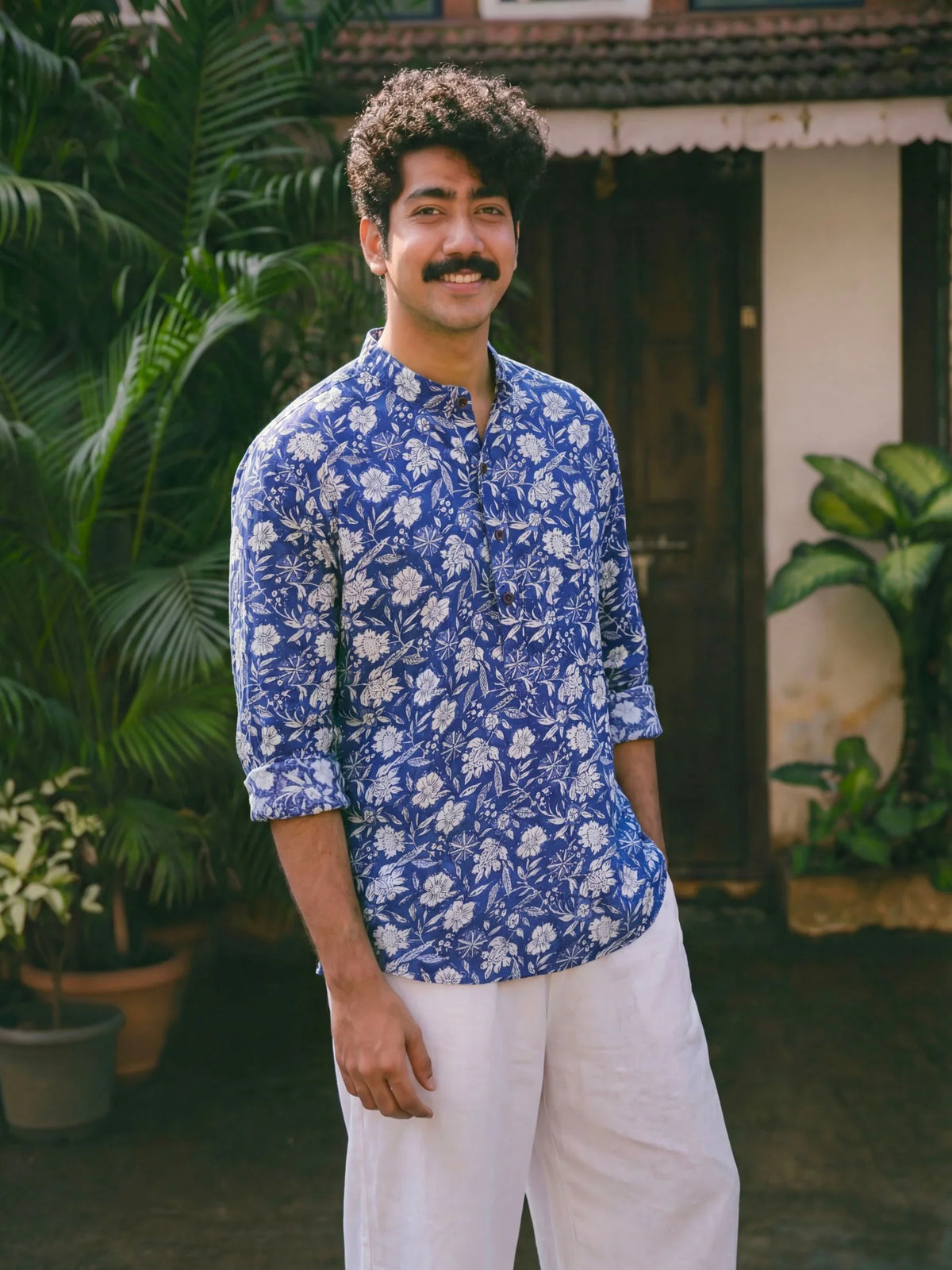 Floral Charm – Printed Cotton Short Kurta in Blue & White