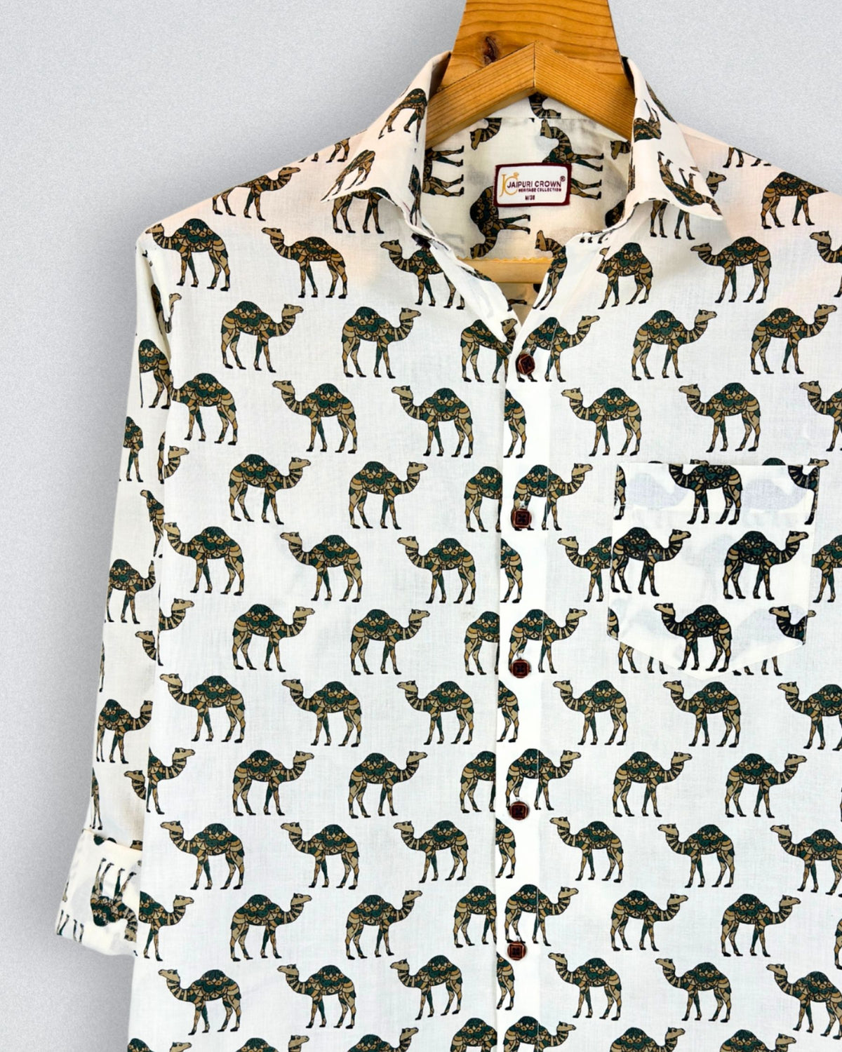 Giraffe Groove – Printed Cotton Full Sleeve