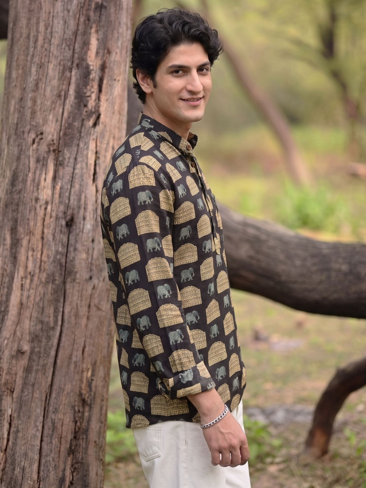 Elephant Elegance – Printed Cotton Short Kurta