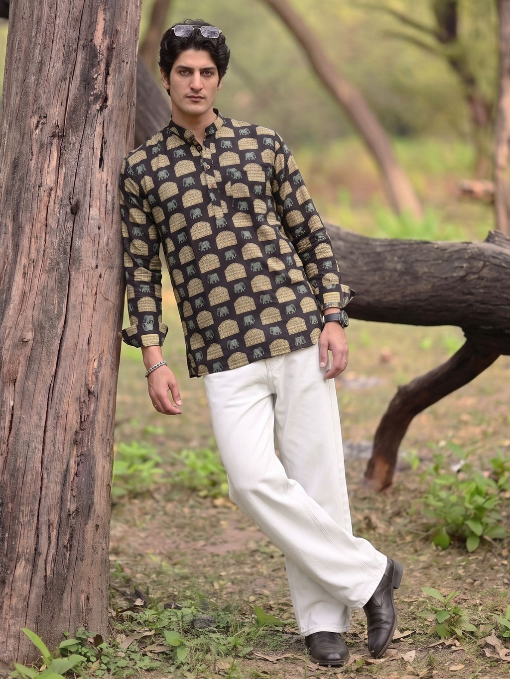 Elephant Elegance – Printed Cotton Short Kurta