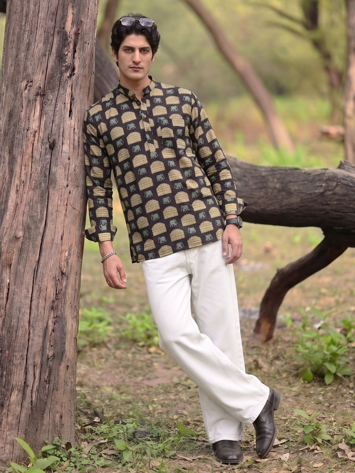 Elephant Elegance – Printed Cotton Short Kurta