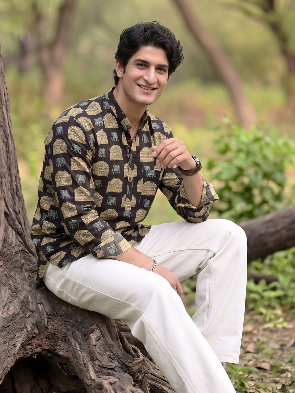 Elephant Elegance – Printed Cotton Short Kurta