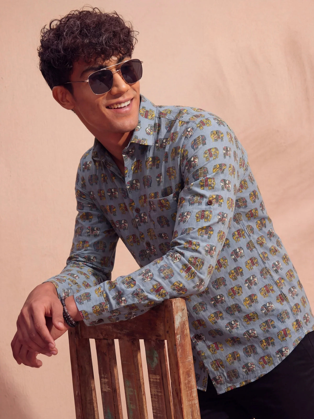 Vintage Elephant Caravan– Printed Cotton Full Sleeve in Blue & Multi