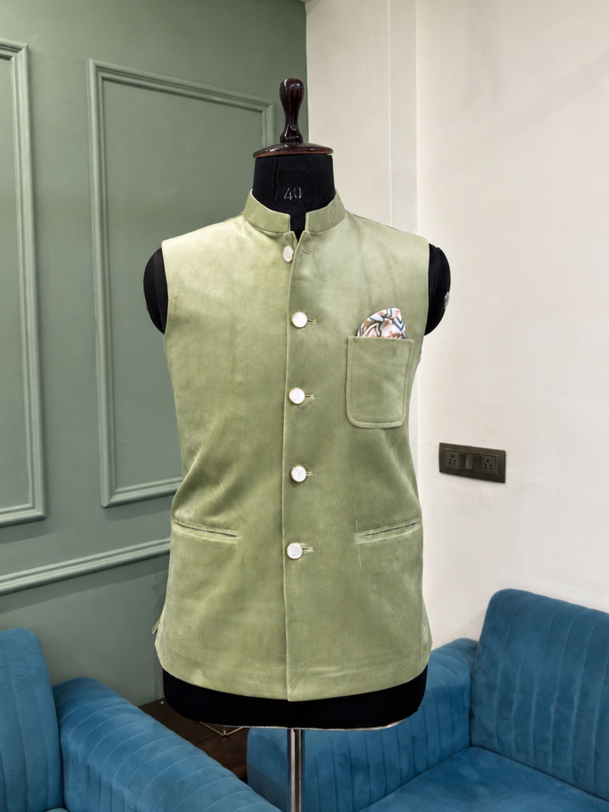Velvet Nheru Jacket in Elegant Green