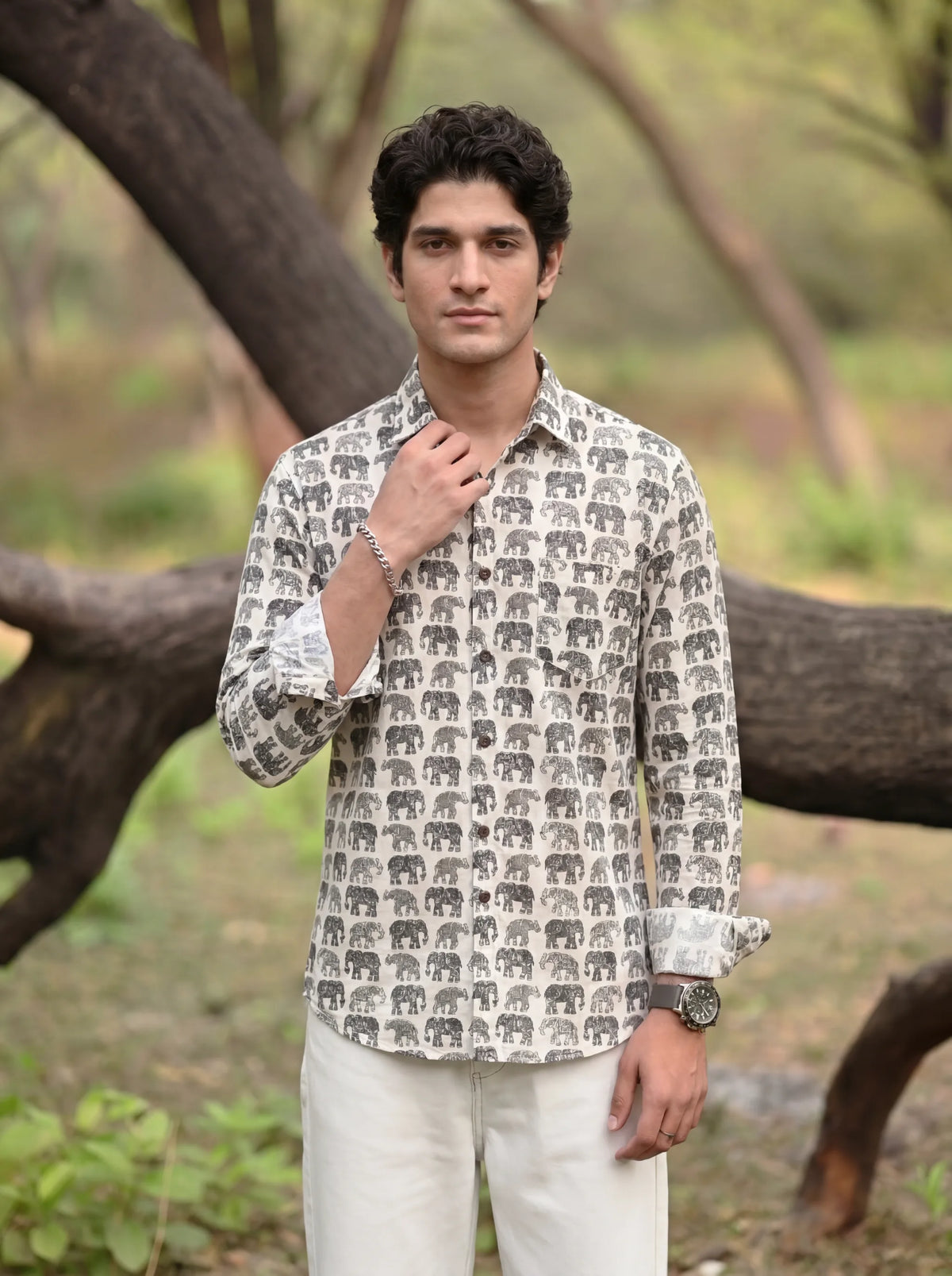 Elephant Escape – Plus Size Printed Cotton Full Sleeve