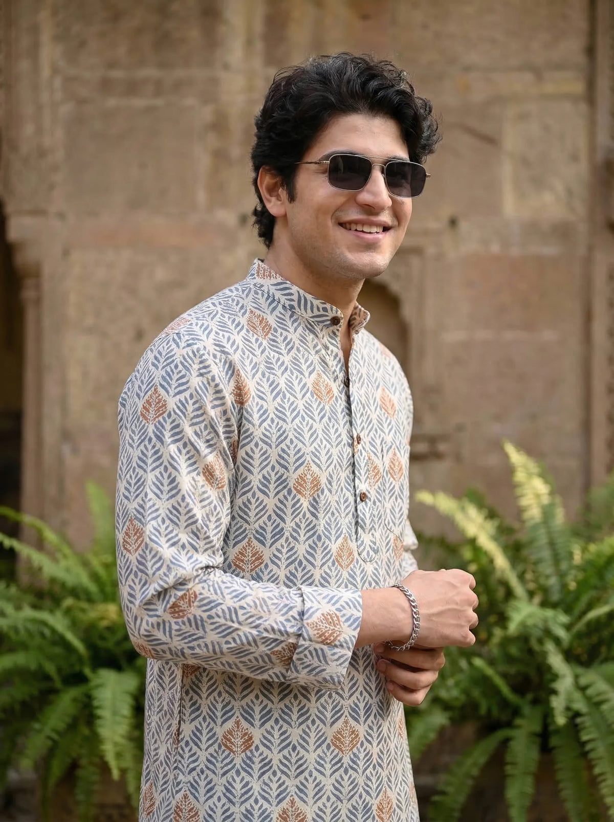Leafy Elegance – Plus Size Printed Cotton Short Kurta