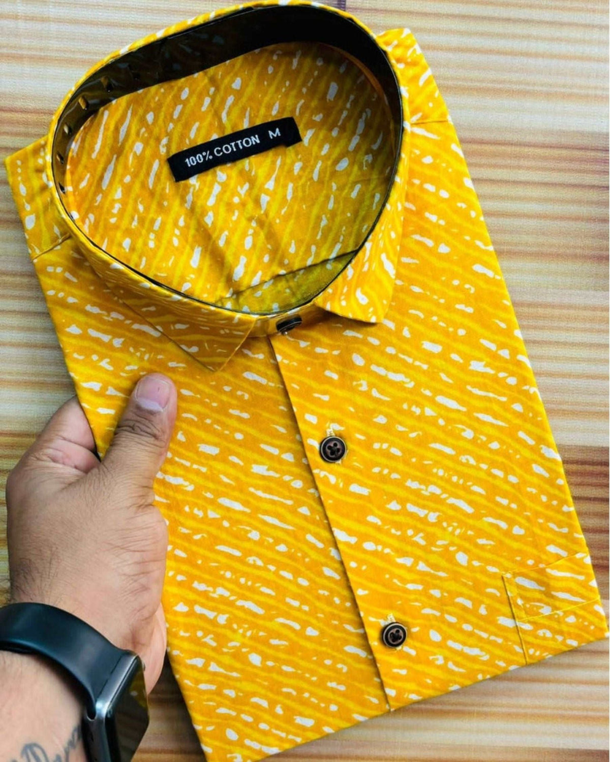 Buttercup Lehriya Bliss - Jaipuri Crown