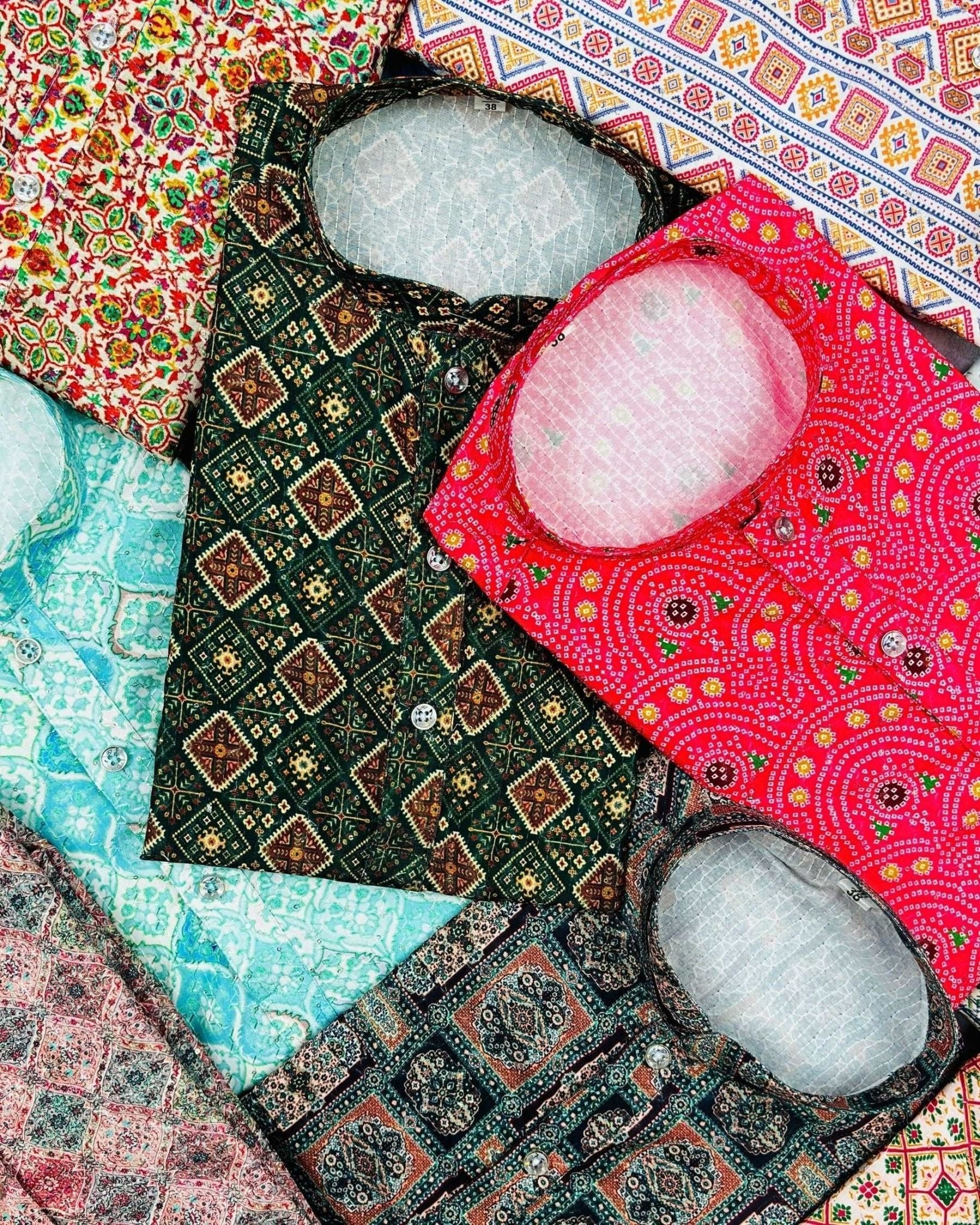 Divine Elegance Printed Kurta - Jaipuri Crown