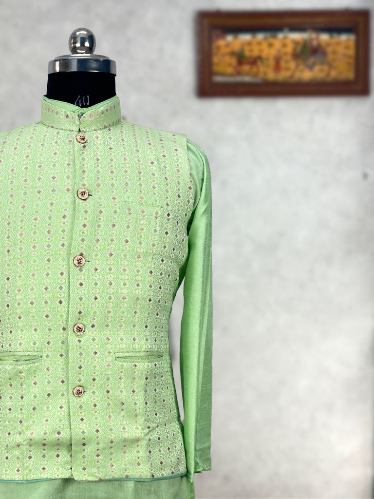 Elegance Ensemble Kurta Jacket Set - Jaipuri Crown