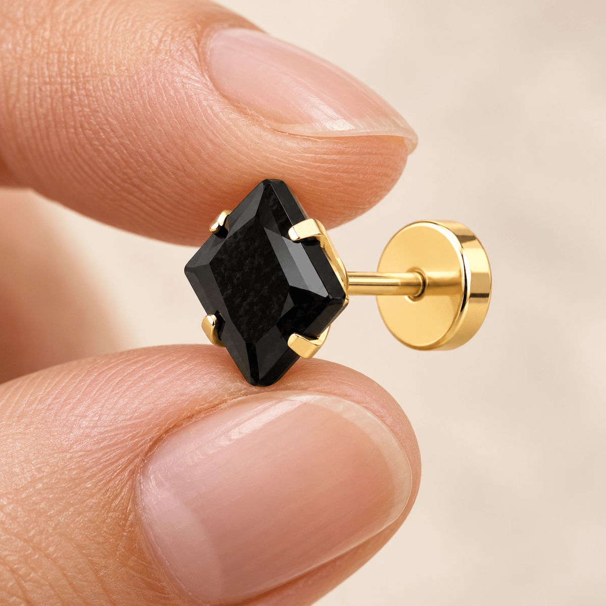 Elegant Royal Onyx Gold Stud Earring - Men's Jewellery - Jaipuri Crown
