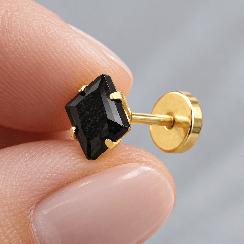 Elegant Royal Onyx Gold Stud Earring - Men's Jewellery - Jaipuri Crown