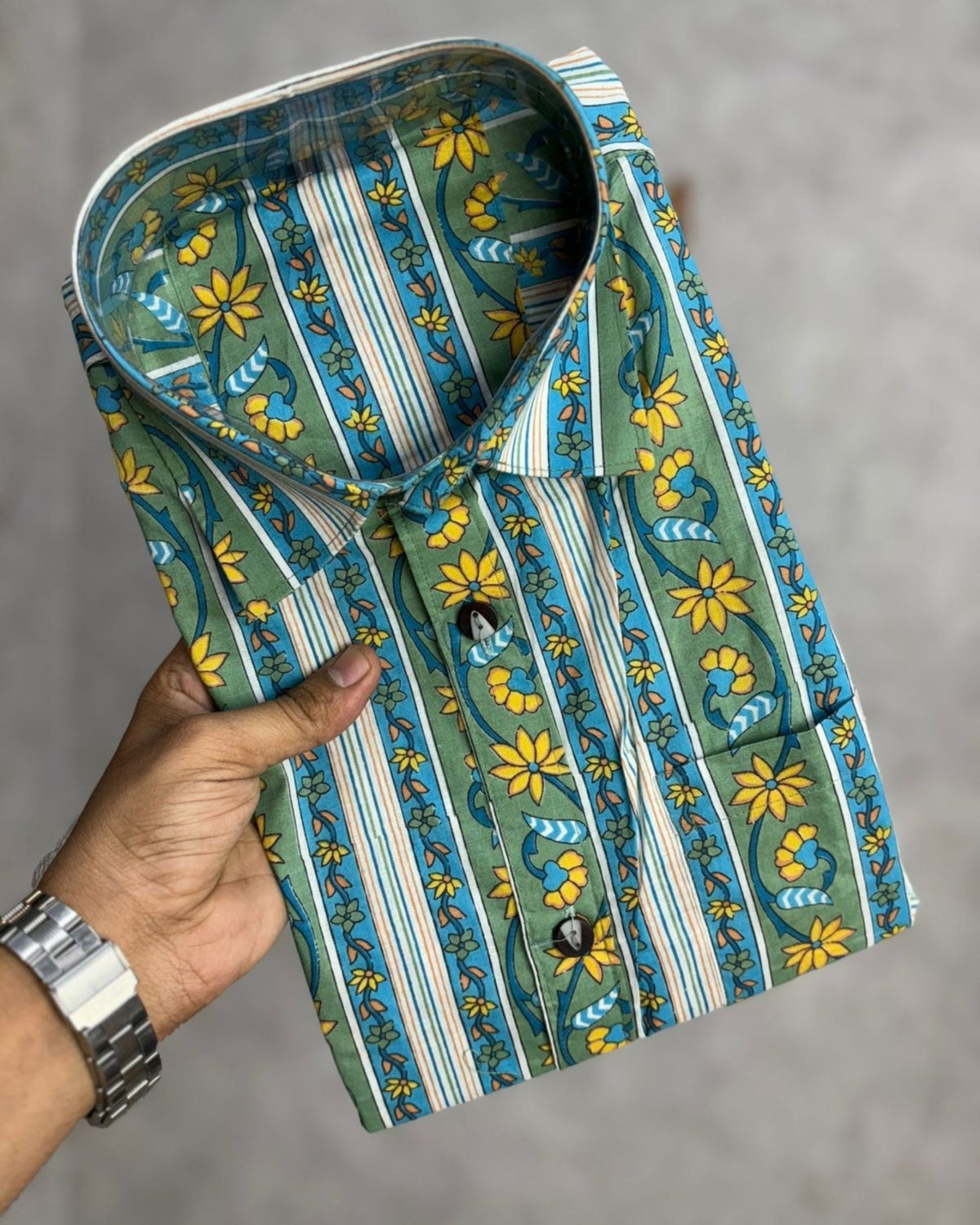 Graphic Shirt - Jaipuri Crown