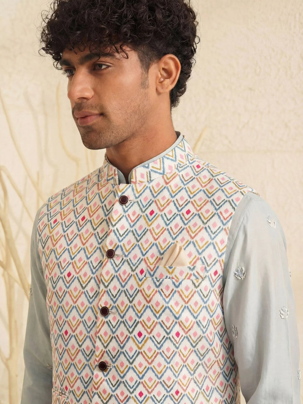 Imperial Charm Modi Jacket - Jaipuri Crown