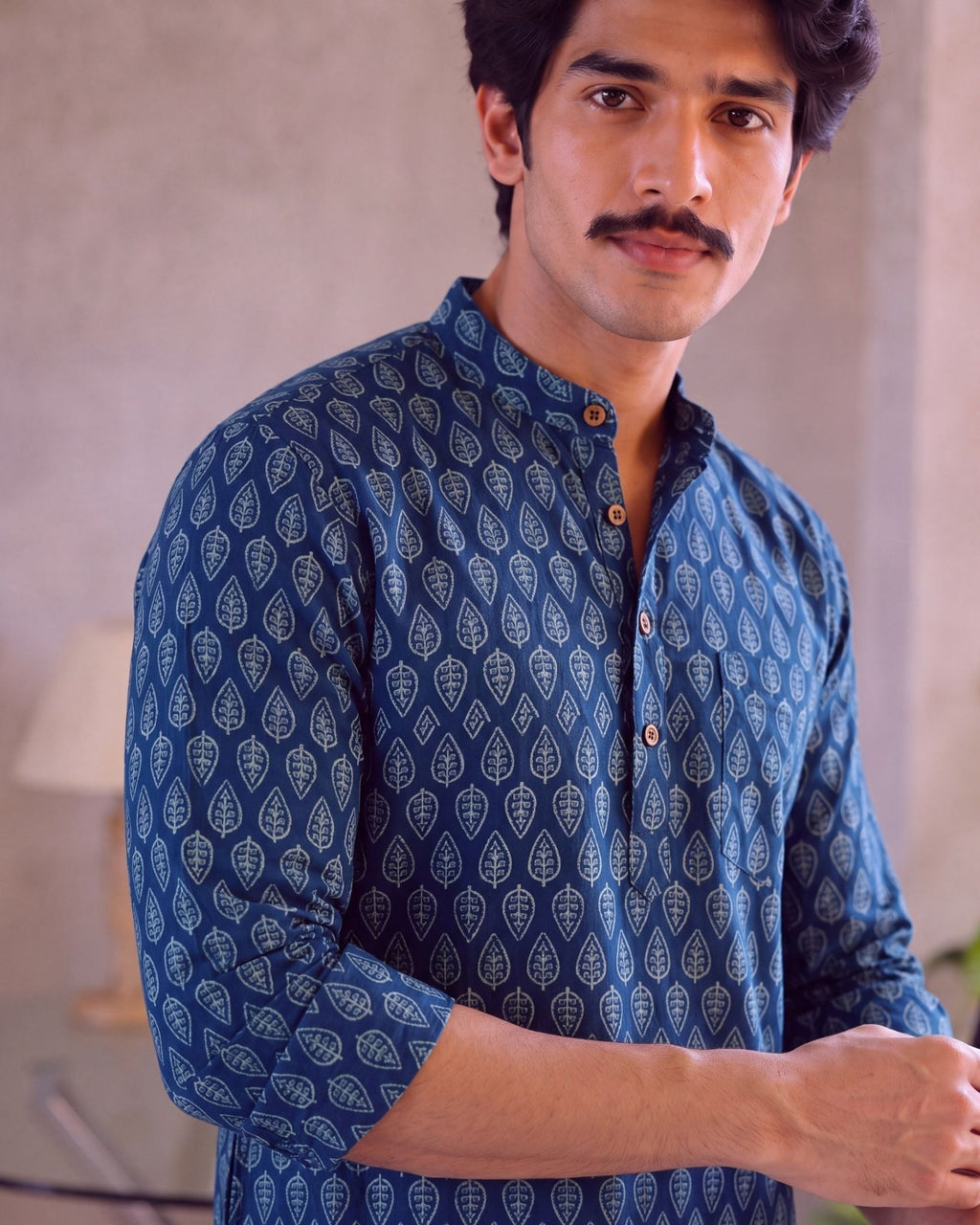 Indigo Dreams – Men's Printed Cotton Short Kurta - Jaipuri Crown