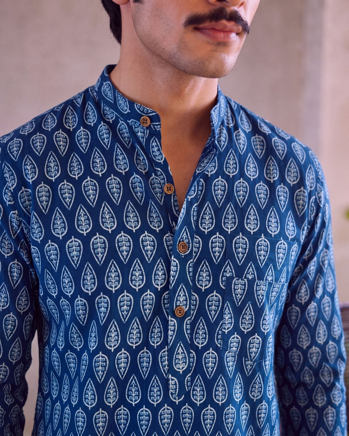 Indigo Dreams – Men's Printed Cotton Short Kurta - Jaipuri Crown