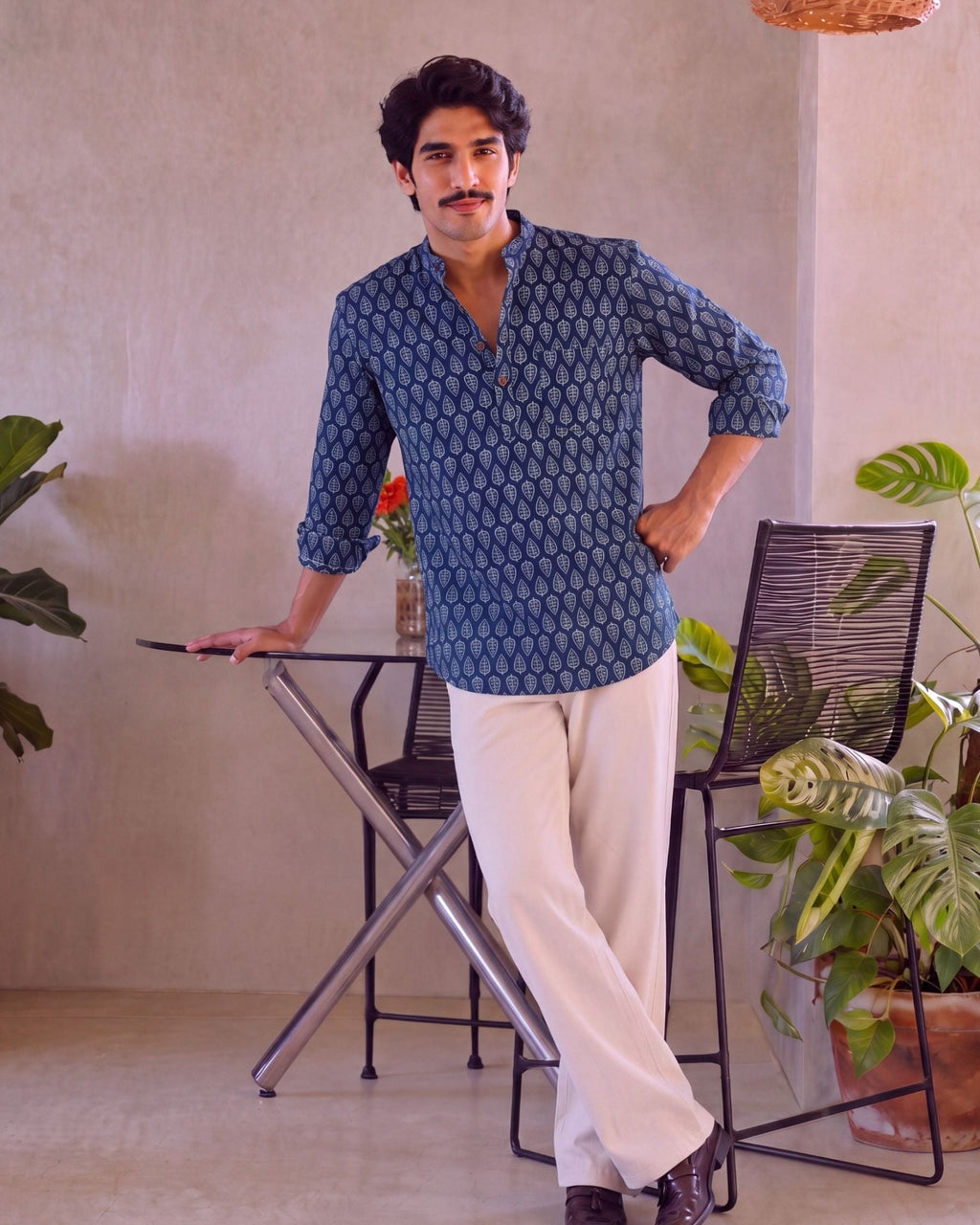 Indigo Dreams – Men's Printed Cotton Short Kurta - Jaipuri Crown