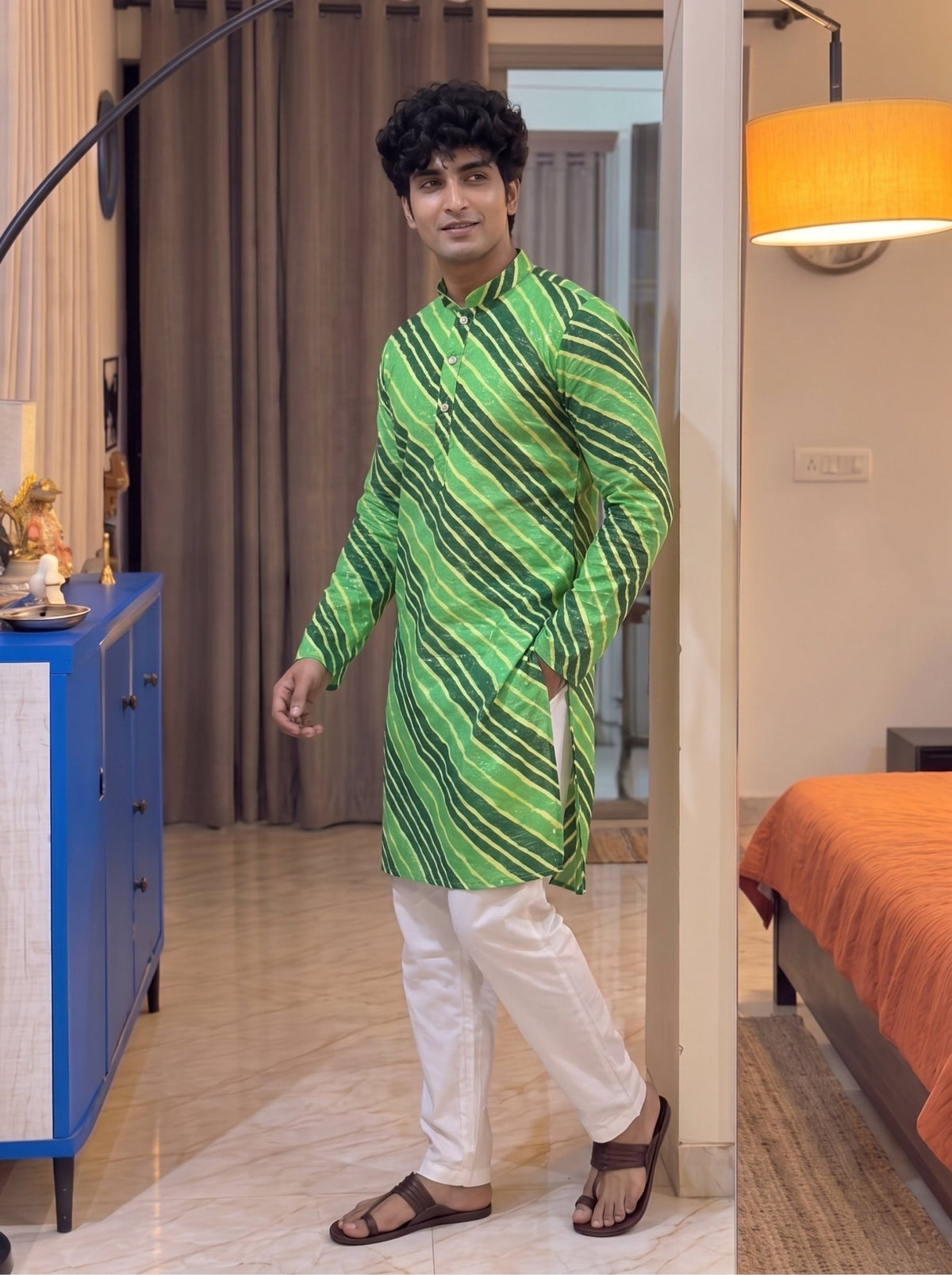 Leheriya Men's Long Kurta with Zari Work - Jaipuri Crown