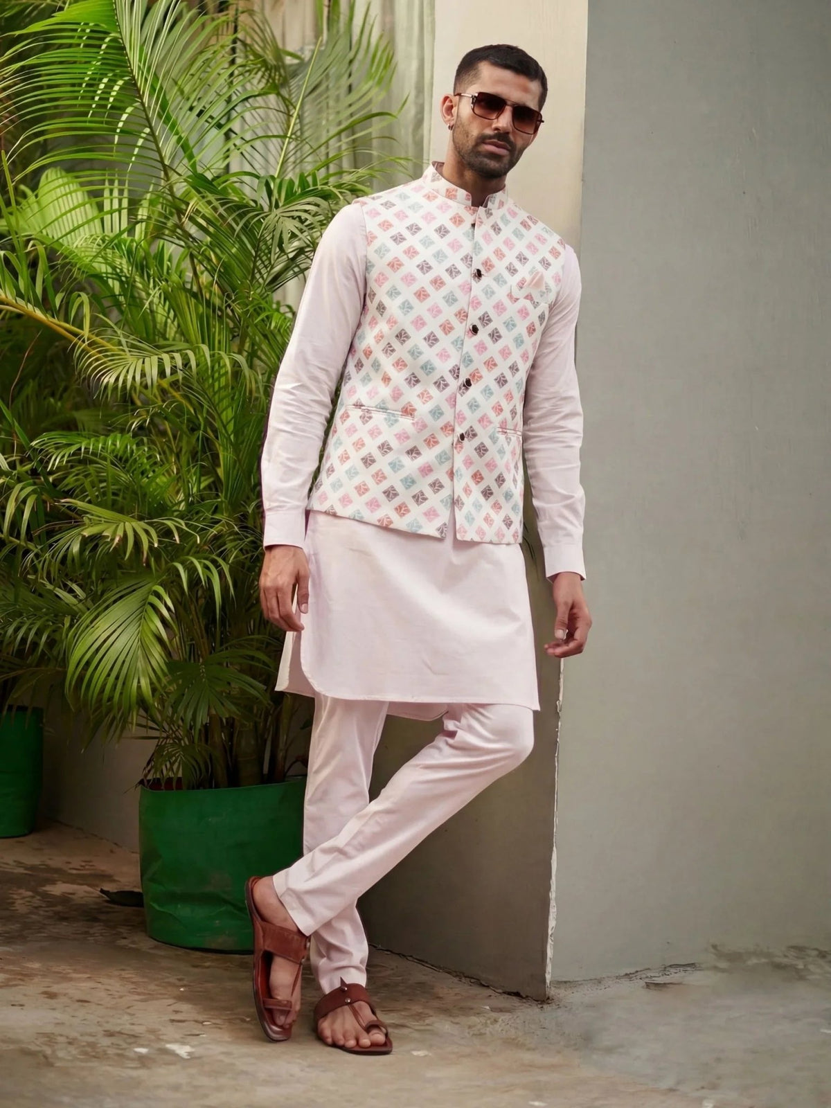 Luxe Legacy Modi Jacket - Jaipuri Crown