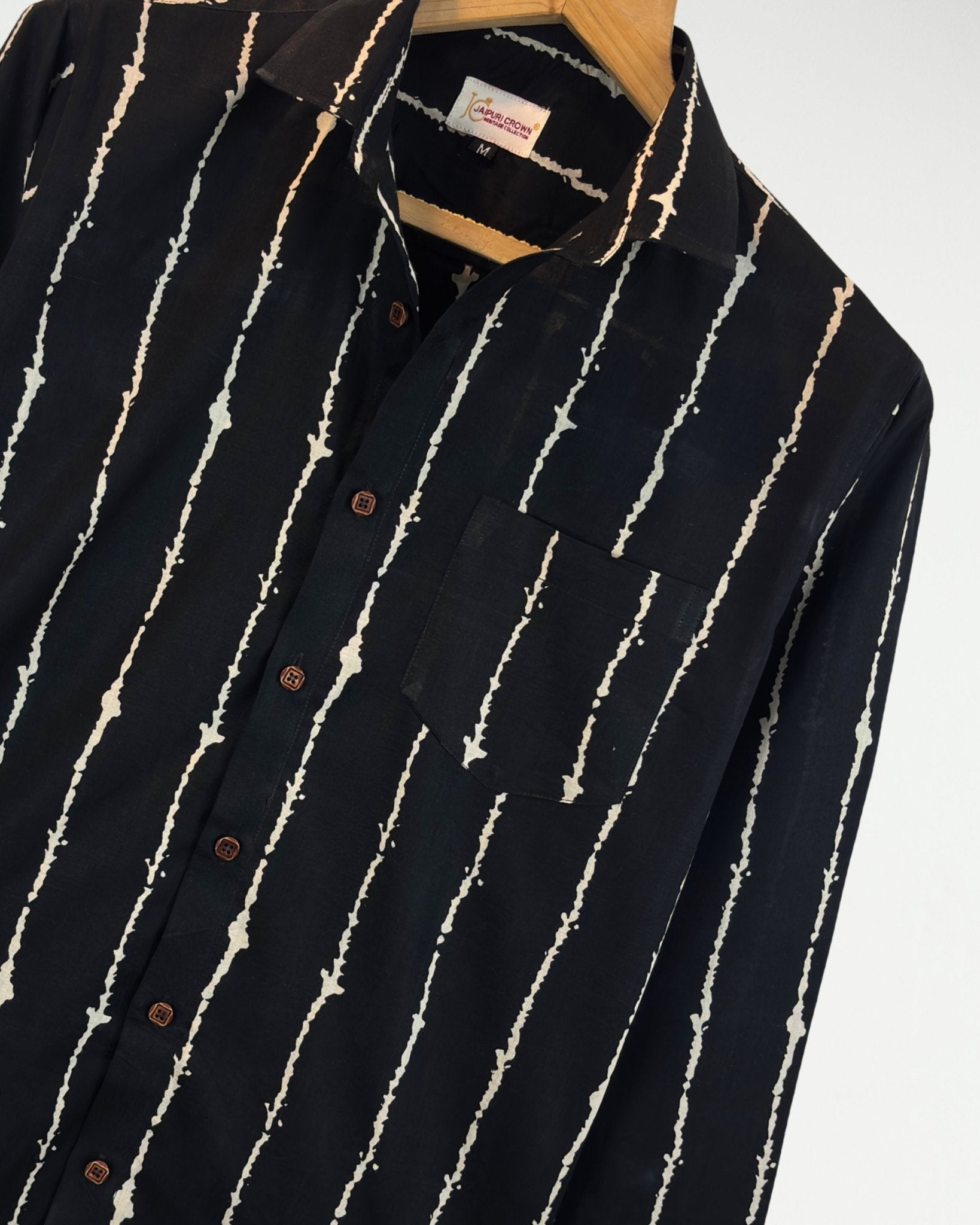 Midnight Streak - Jaipuri Crown