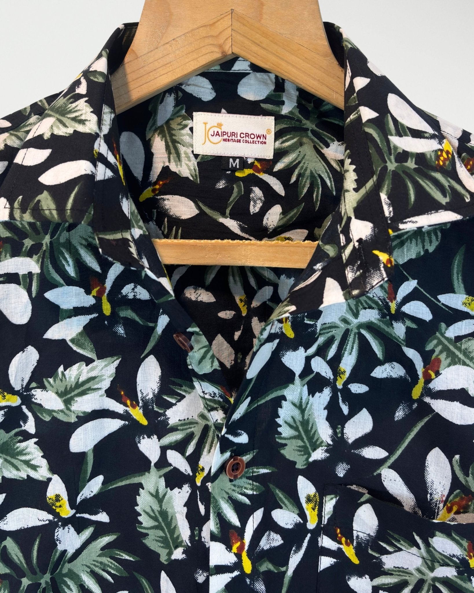 Noir Leaf Bloom - Jaipuri Crown