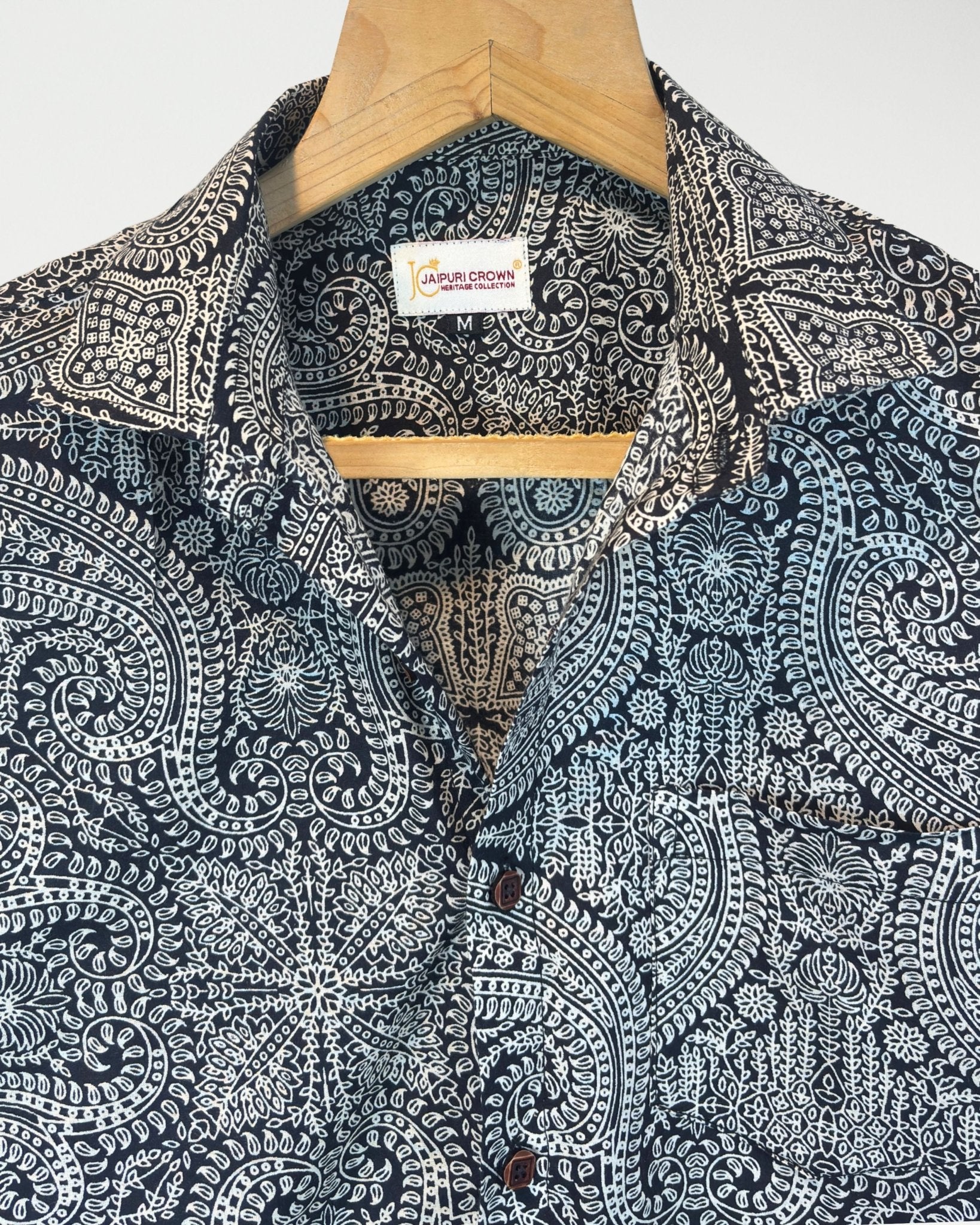 Noir Paisley - Jaipuri Crown