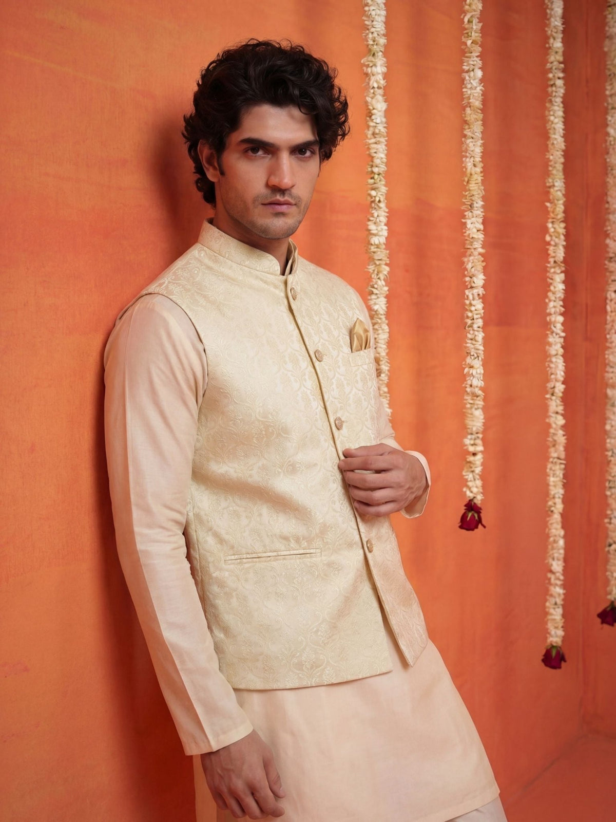 "प्रभा" (Prabha) Ivory Jacquard Koti - Jaipuri Crown
