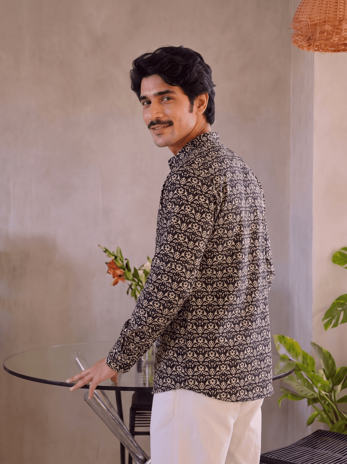 Rajasthani Charm – Men's Printed Cotton Short Kurta - Jaipuri Crown