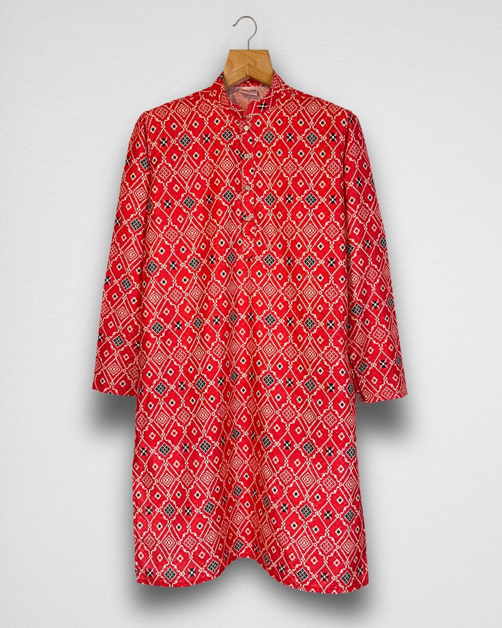 Red Bandhani Men's Long Kurta with Zari Work - Jaipuri Crown