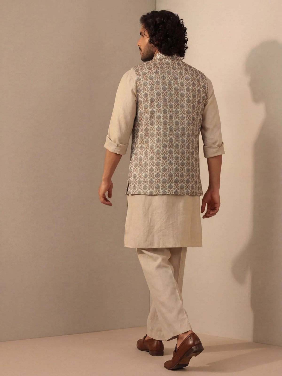 Royal Tapestry Modi Jacket - Jaipuri Crown