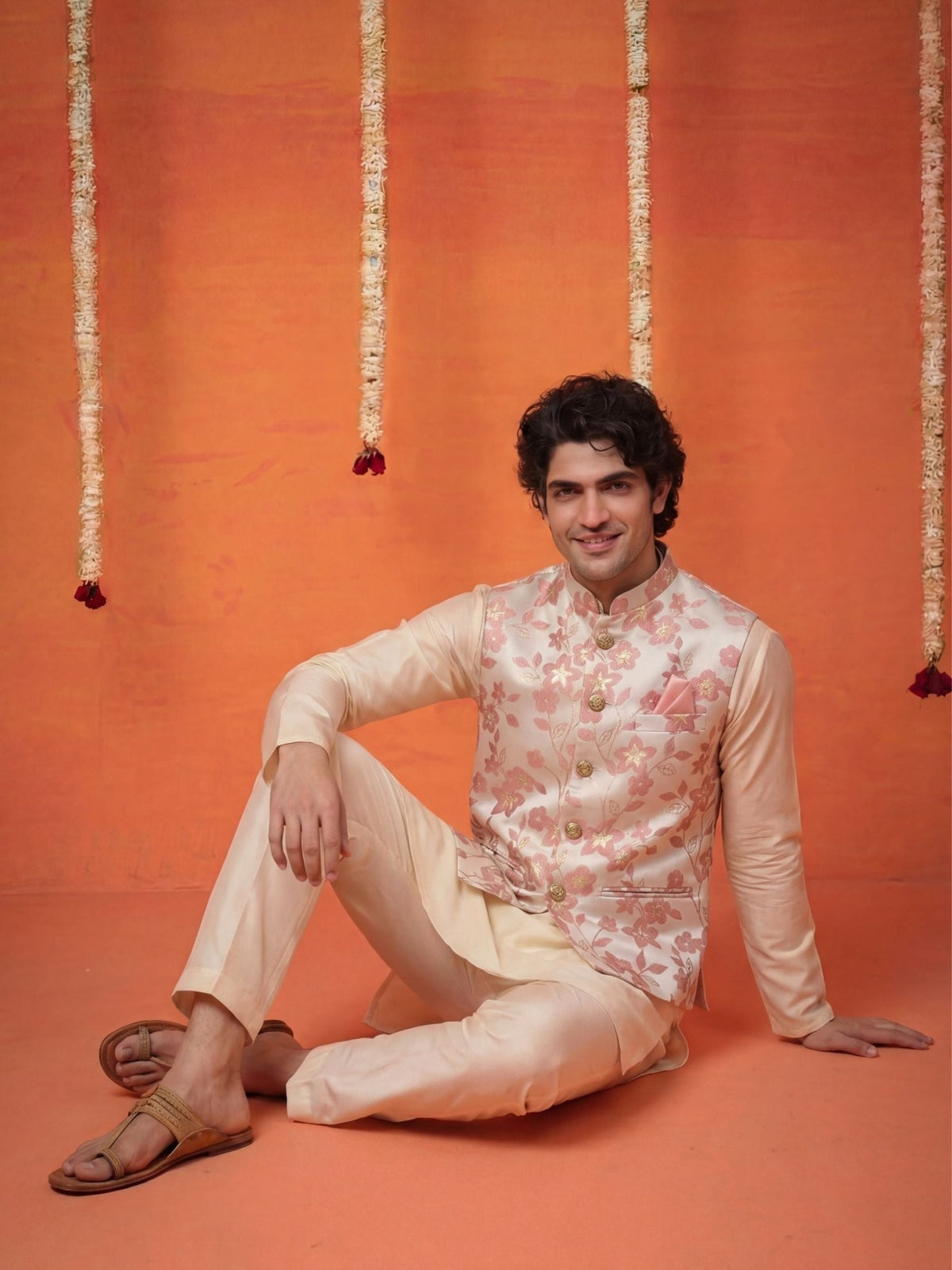 "सदरी" (Sadri) Jacquard Modi Jacket - Jaipuri Crown
