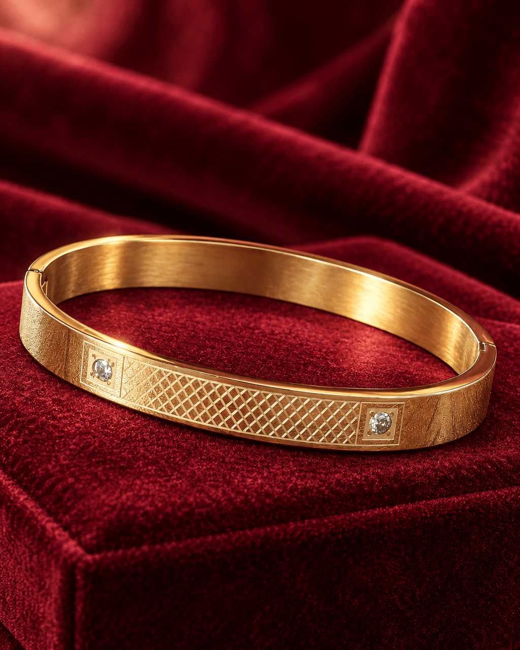 Stylish Polished Gold Lattice Bangle - Men's Jewellery - Jaipuri Crown