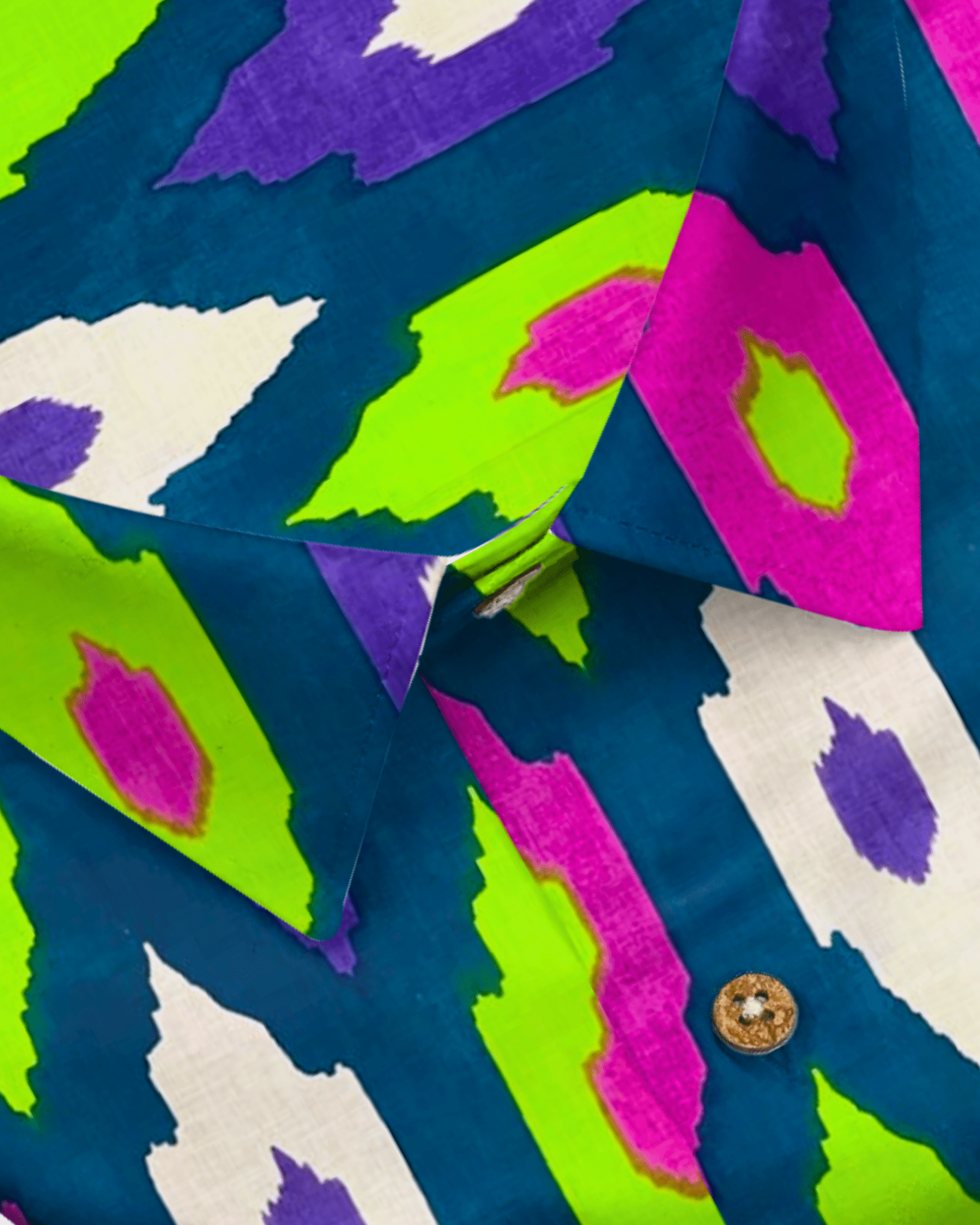 Vibrant Chevron - Jaipuri Crown